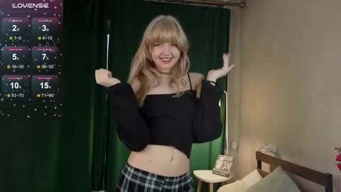 _lucystars online show from 03.26.26