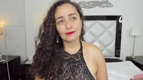  luna  sweet  online show from 03.06.25