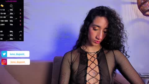 Snapshot of _luna_dupont_ chatting on 12.23.24 Luna online show from 12.23.24