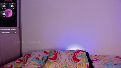 Snapshot of _luna_dupont_ chatting on 01.13.26 Luna online show from 01.13.26