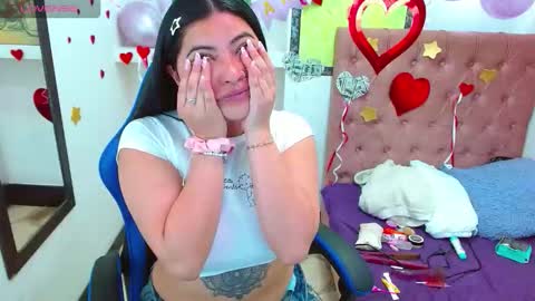 luna torres online show from 02.21.26