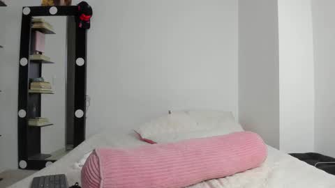 Luna online show from 09.27.25