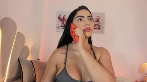 _luuciana_ online show from 04.01.26