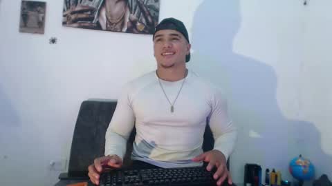 STIVEN online show from 02.22.25