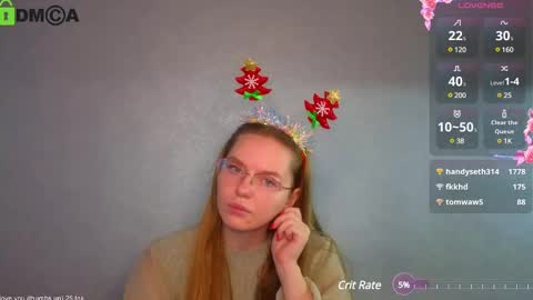 Snapshot of _lysafeta_ chatting on 12.25.24 Welcome guys Pleasure to see you all here My name is Lysafeta and MichaelaTip menu is active Private is open online show from 12.25.24