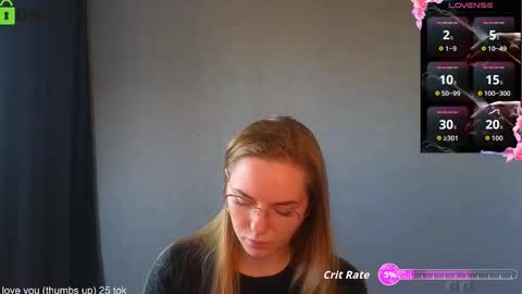 Snapshot of _lysafeta_ chatting on 09.15.25 Welcome guys Pleasure to see you all here My name is Lysafeta and MichaelaTip menu is active Private is open online show from 09.15.25