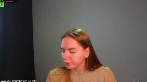 Snapshot of _lysafeta_ chatting on 11.11.25 Welcome guys Pleasure to see you all here My name is Lysafeta and MichaelaTip menu is active Private is open online show from 11.11.25