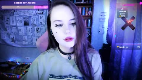 Mia online show from 03.22.26