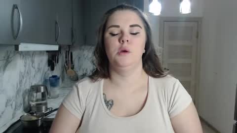 Snapshot of _mamma_mia_ chatting on 03.01.25 Kate online show from 03.01.25