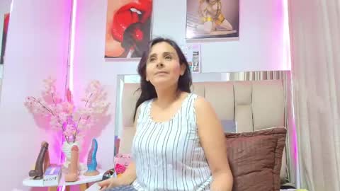 Snapshot of _marcela__ chatting on 05.18.26 _marcela__ online show from 05.18.26