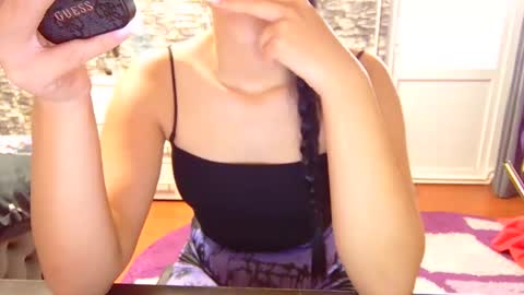  Mari  online show from 09.19.25