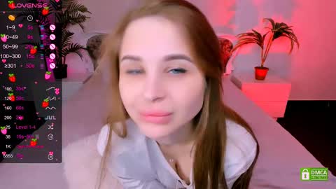 Eva  online show from 03.04.25