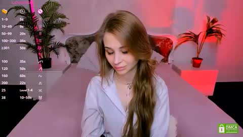 Eva  online show from 09.15.25