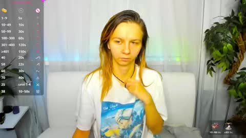 Scarlett online show from 10.14.25