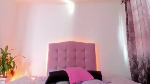 Snapshot of _marie__ chatting on 03.03.25 Maria paula online show from 03.03.25