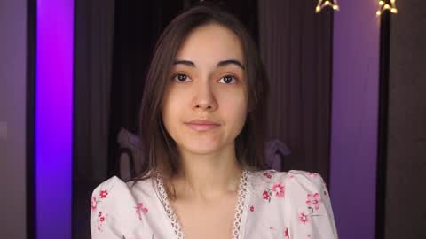  Gwen  online show from 01.24.25