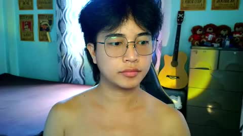 MAX Dont forget to follow online show from 12.21.25