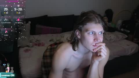 Snapshot of _medaed20_ chatting on 02.08.25 Medaed20 online show from 02.08.25