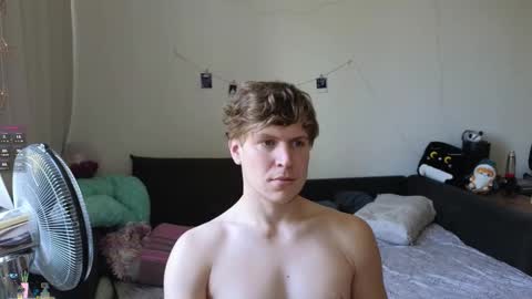 Snapshot of _medaed20_ chatting on 10.09.25 Medaed20 online show from 10.09.25