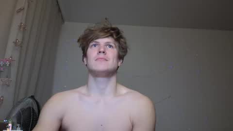 Snapshot of _medaed20_ chatting on 11.12.25 Medaed20 online show from 11.12.25