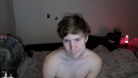 Snapshot of _medaed20_ chatting on 11.16.25 Medaed20 online show from 11.16.25