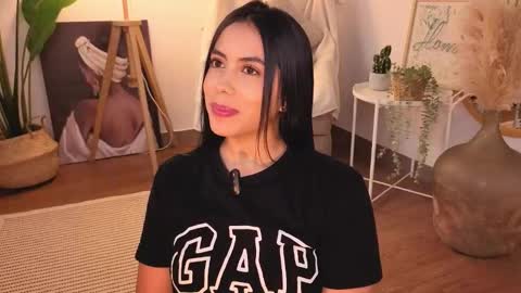 Megan online show from 11.14.25