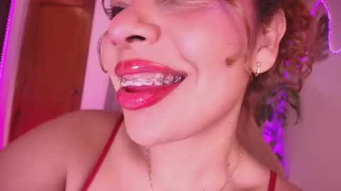 Snapshot of _megan_akbar chatting on 06.15.26 Marce online show from 06.15.26