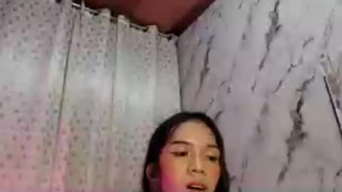 Melly online show from 06.23.26