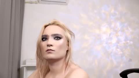 _meow_neko_ online show from 03.08.26