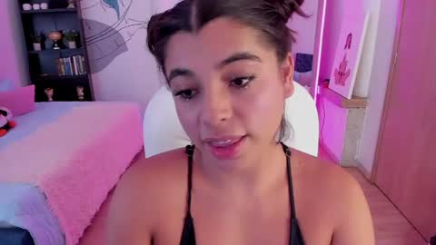  MIa blue 18  online show from 05.26.26