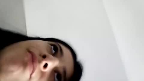 Mia-foster online show from 02.02.25