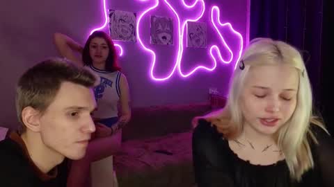 Mia Mason online show from 03.11.25