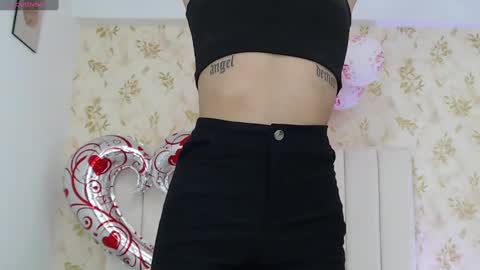 Mia Monroe online show from 02.14.25