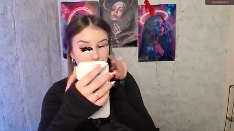 Mia online show from 01.16.26