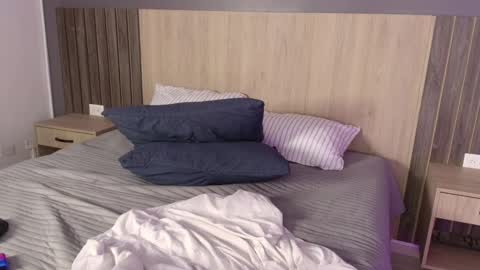 _miamiller_ online show from 02.25.25