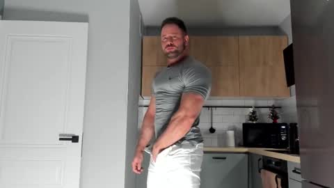 _miles19 online show from 03.05.26