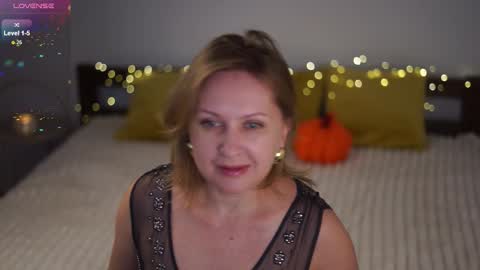 _million_dollarsmile online show from 09.17.25