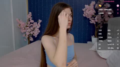 Victoria online show from 02.06.25