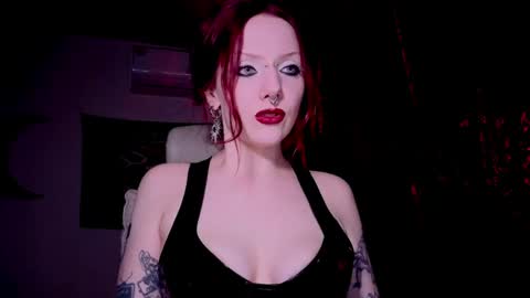 Miss Eva. if anyone in NYK to fuck here is sissy sn -  online show from 05.18.26