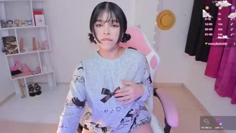 Hanna  Idependent Model   online show from 02.12.25