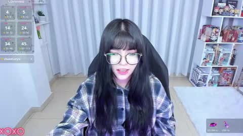 Hanna  Idependent Model   online show from 05.02.26