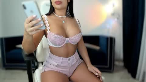 Snapshot of _missperfection_ chatting on 02.17.26 .. my fav tip 1120040012123335 online show from 02.17.26