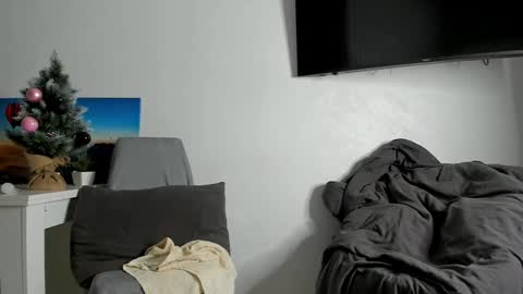 alienmito online show from 12.19.24