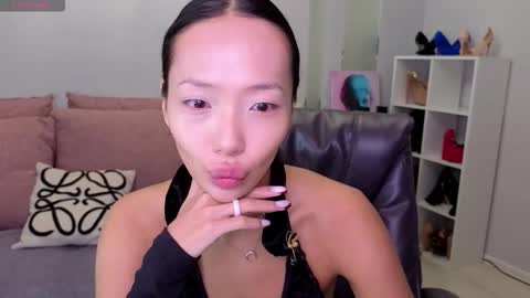  MIURA  online show from 10.10.25