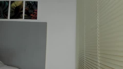 _molly_rosse_ online show from 11.04.25