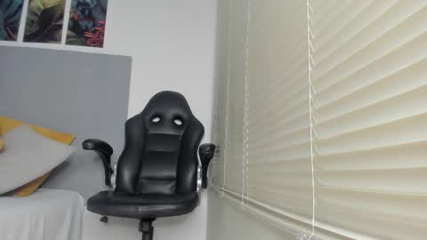 _molly_rosse_ online show from 02.04.26