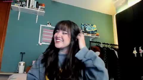 Snapshot of _moon_cake_ chatting on 07.31.26 Next stream 950 pm Colombia time xd online show from 07.31.26