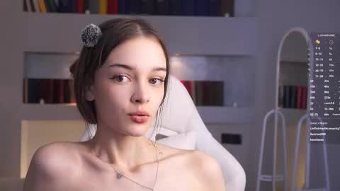 Snapshot of _moonlit_melody_ chatting on 03.18.26 Margo online show from 03.18.26