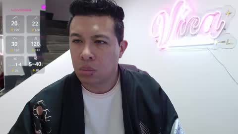 Snapshot of _mr_panda_ chatting on 09.18.25 Panda online show from 09.18.25