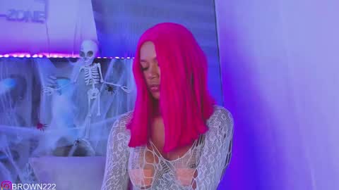 naomi brown online show from 10.06.25